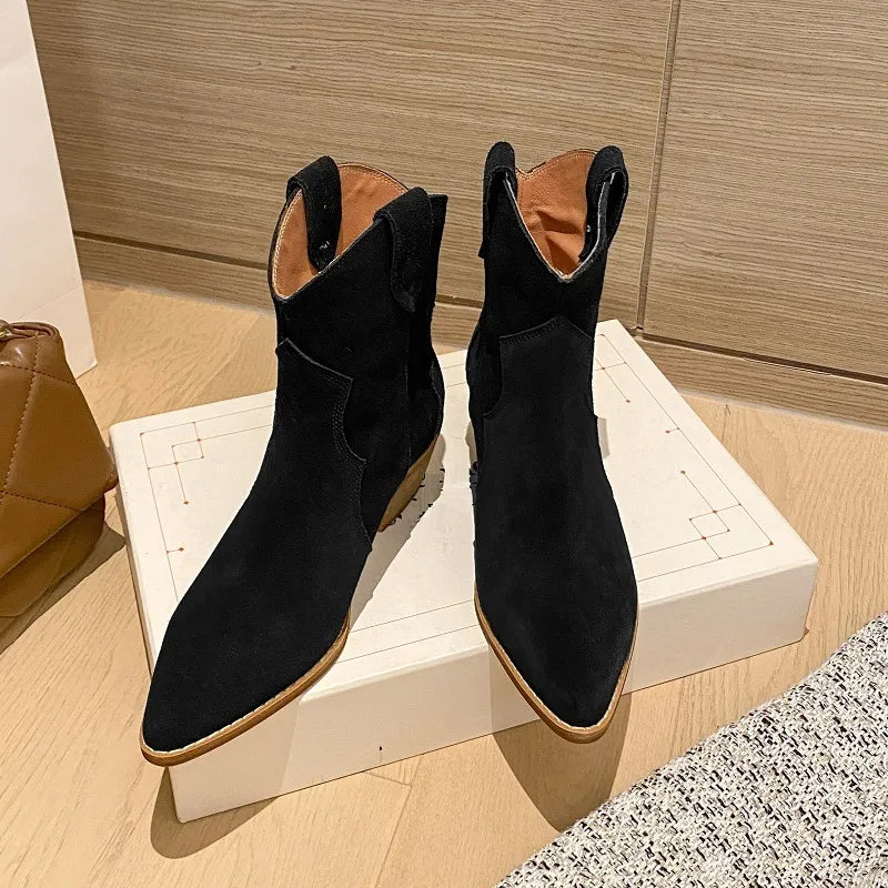 2022 Winter Classic Chelsea Boots for Woman Cow Suede Pointy toe Wedge Heel Ankle Boots Simple Comfortable Cowboy Boots Female